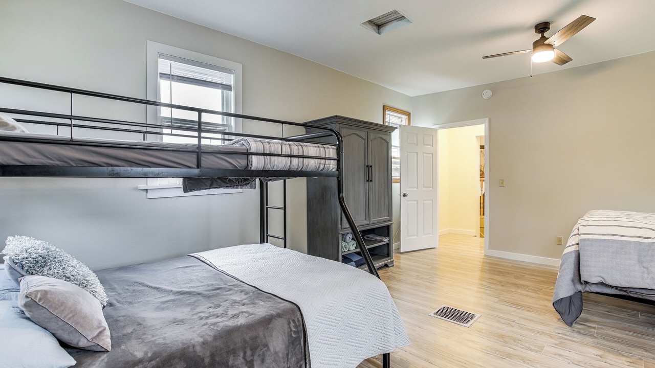 Photo of Bedroom in Marion