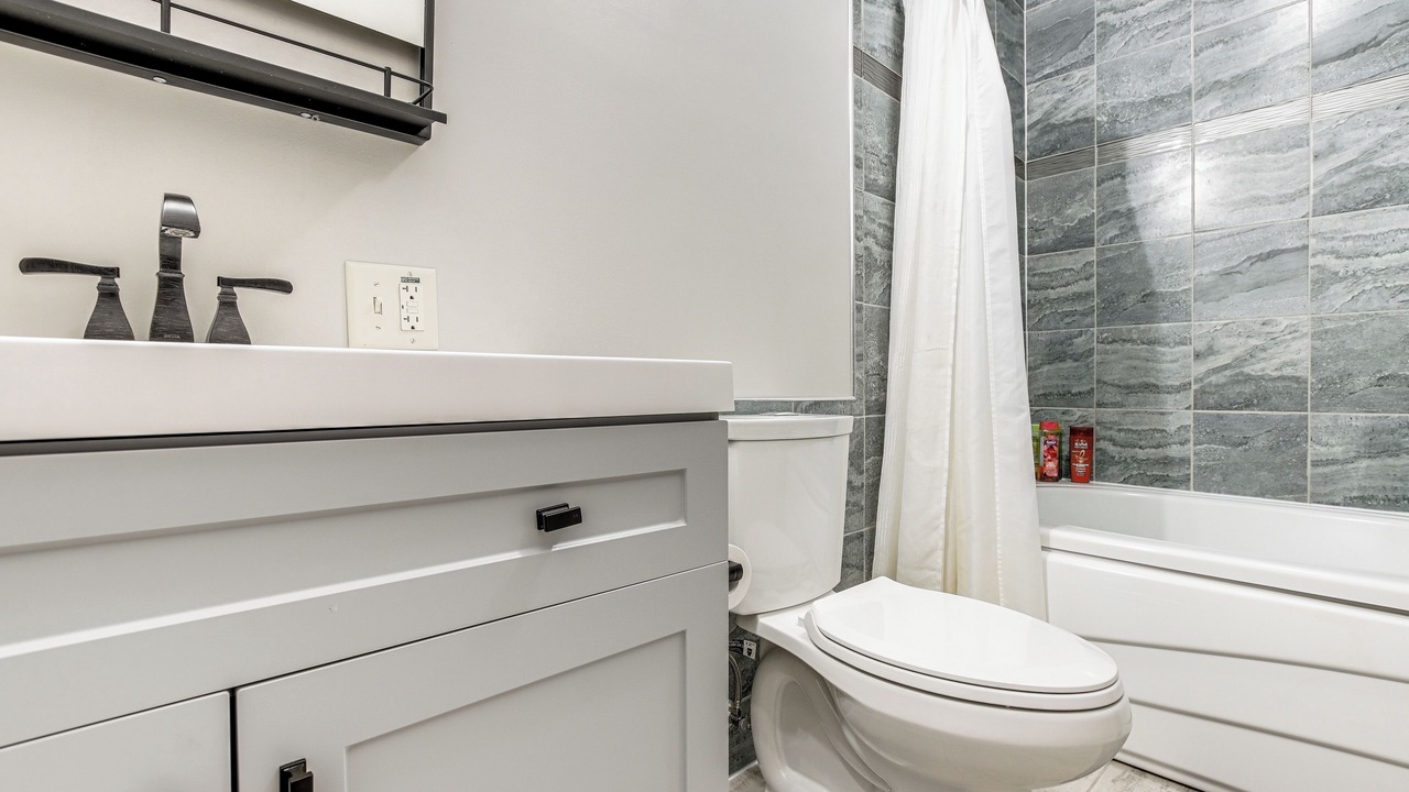Photo of Bathroom in Marion
