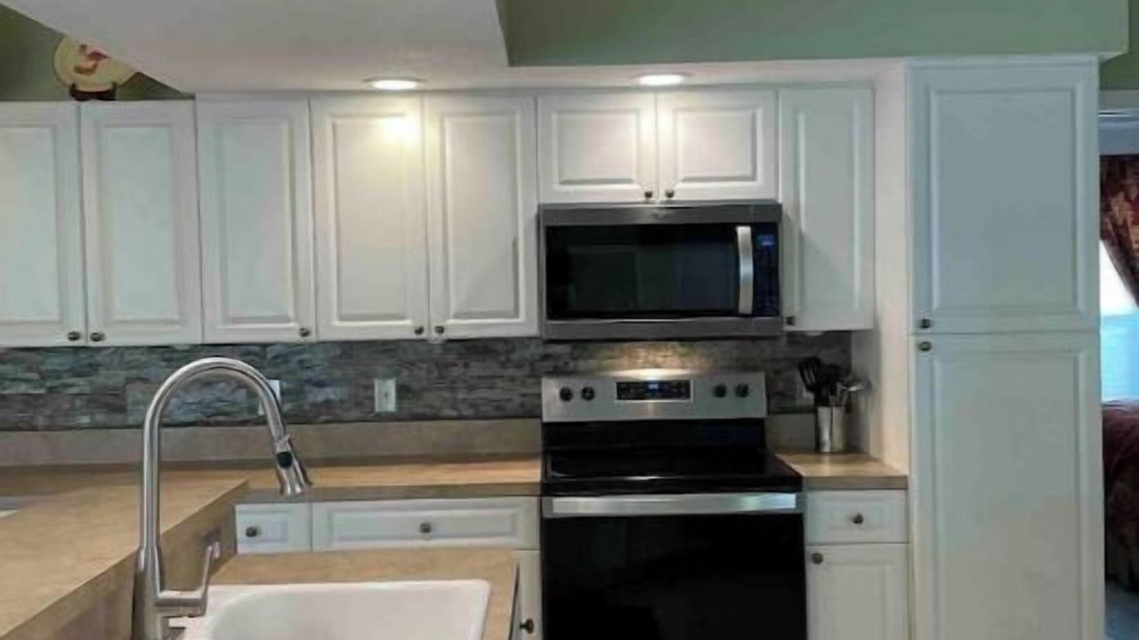 Photo of Kitchen in Pine Valley