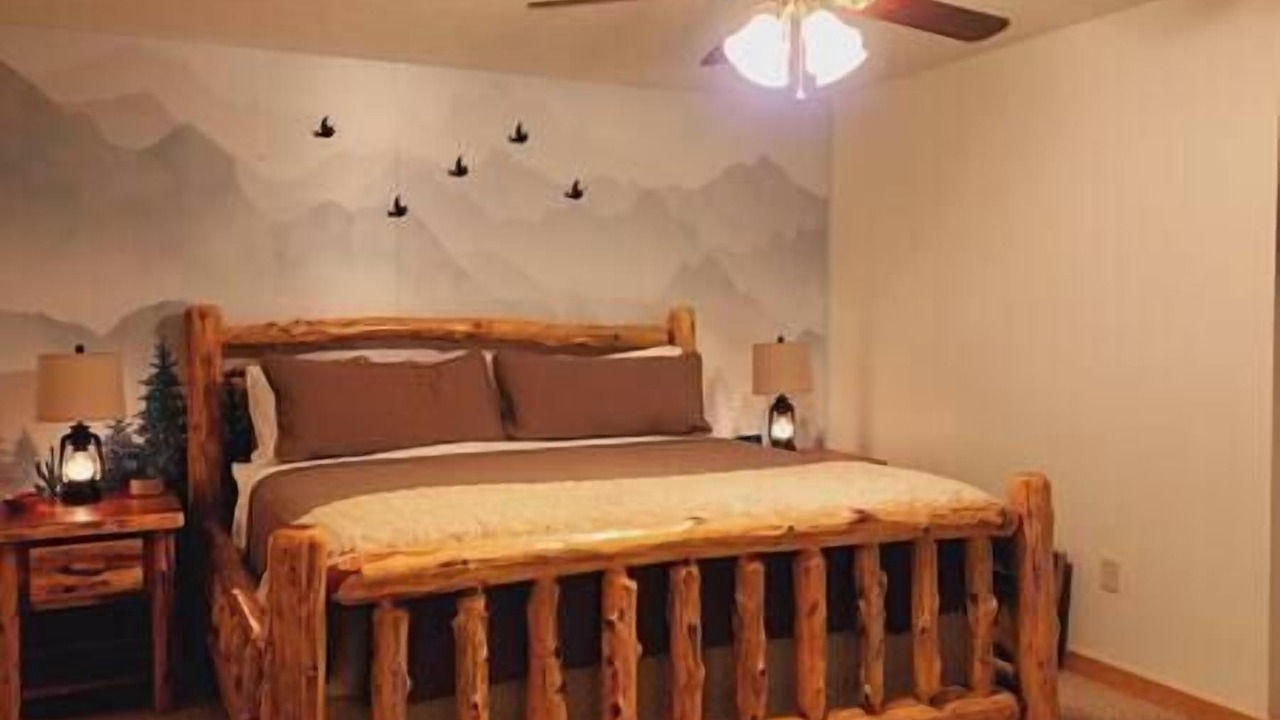 Photo of Others in Chase