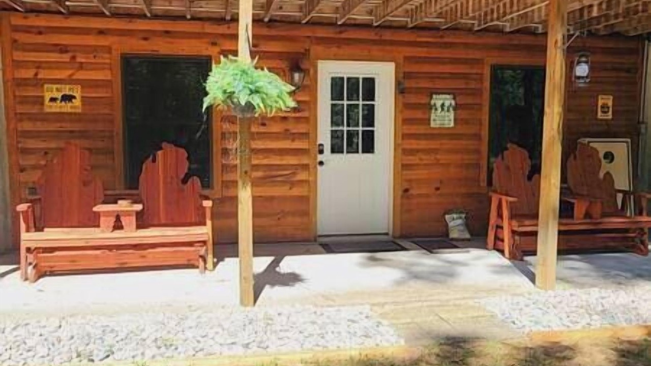 Photo of Others in Chase