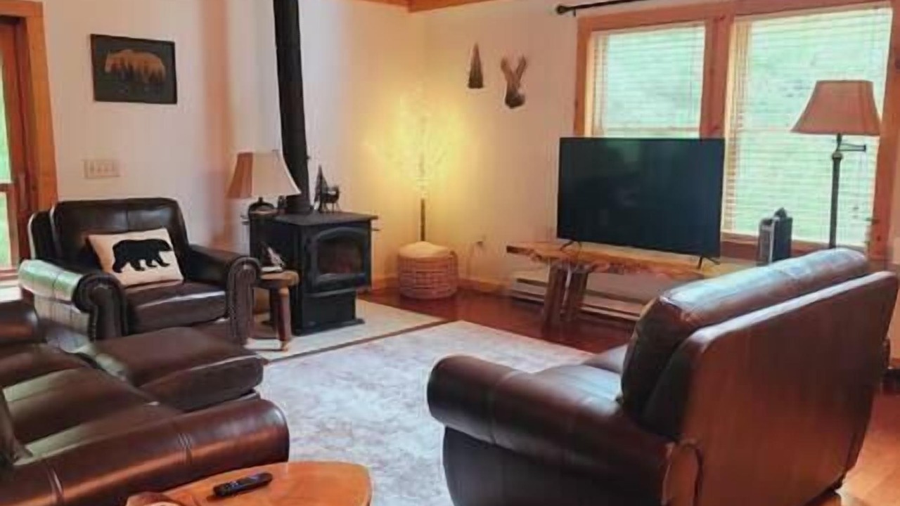 Photo of Others in Chase