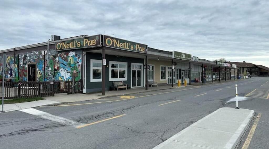 Photo of Others in Long Sault