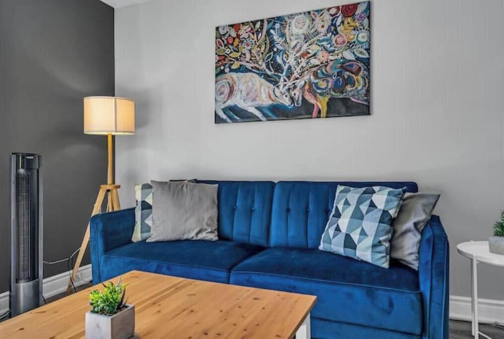 Photo of Livingroom in Long Sault