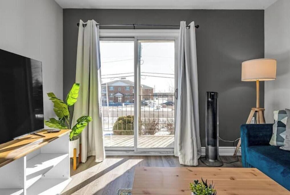 Photo of Livingroom in Long Sault