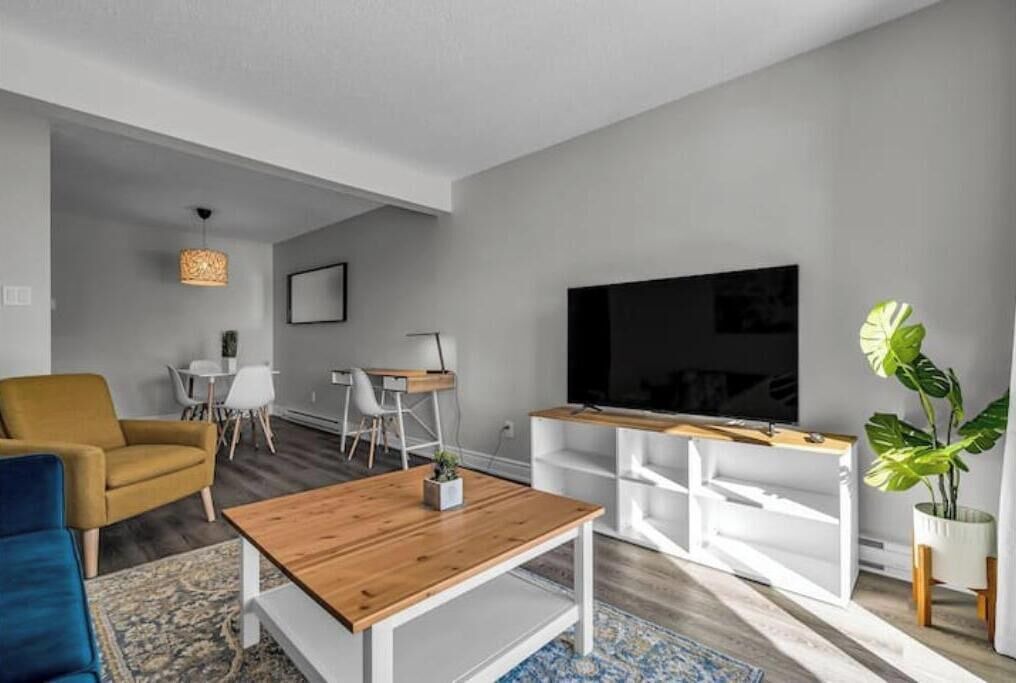 Photo of Livingroom in Long Sault