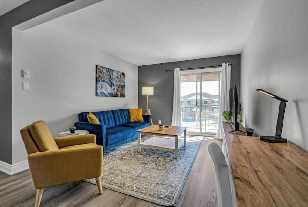 Photo of Livingroom in Long Sault