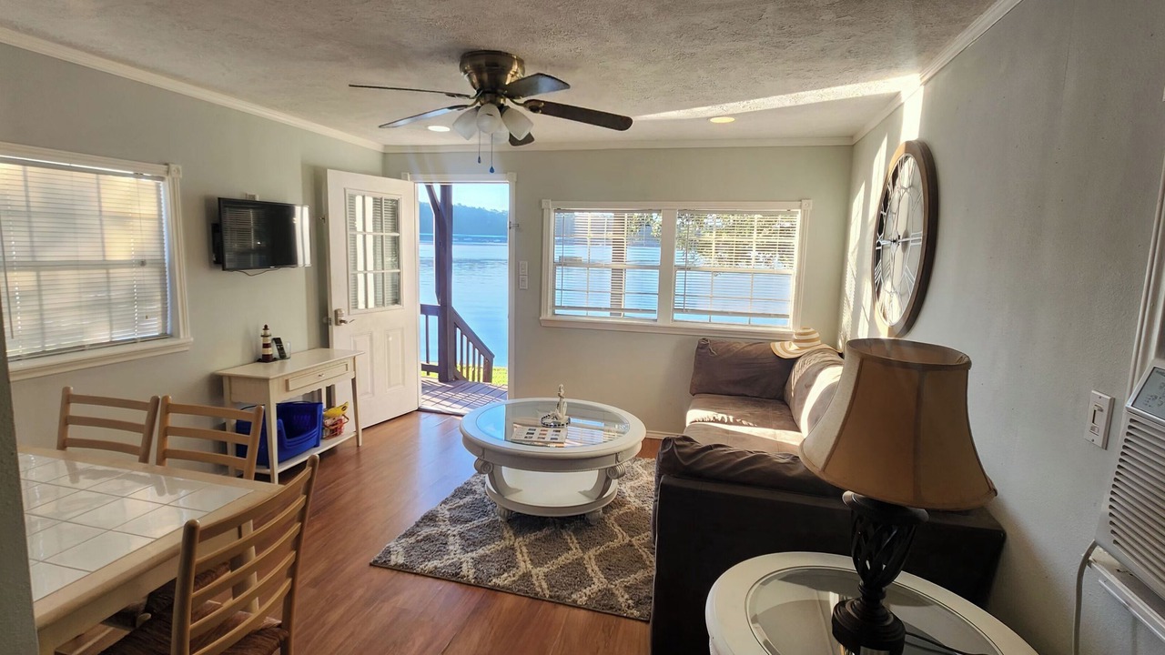 Photo of Livingroom in Willis