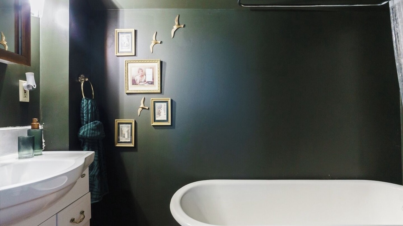Photo of Bathroom in Gormley
