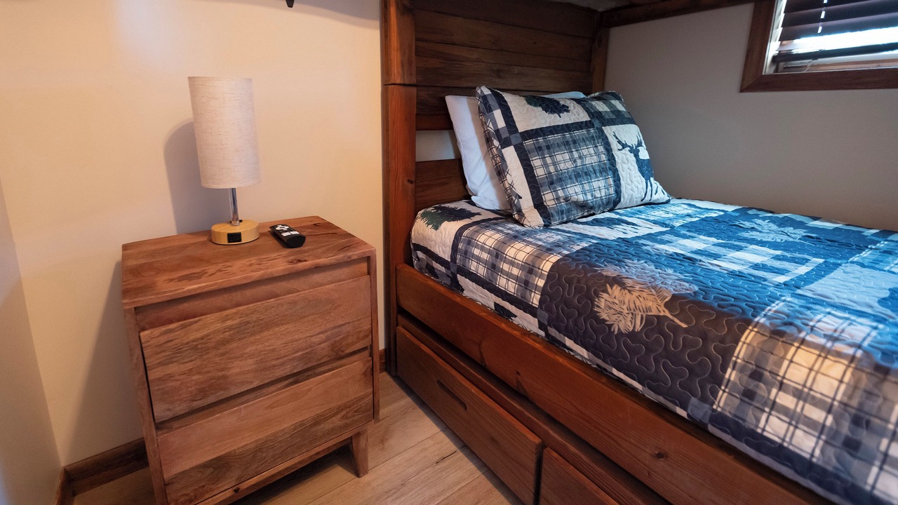 Photo of Bedroom in Wolf Creek