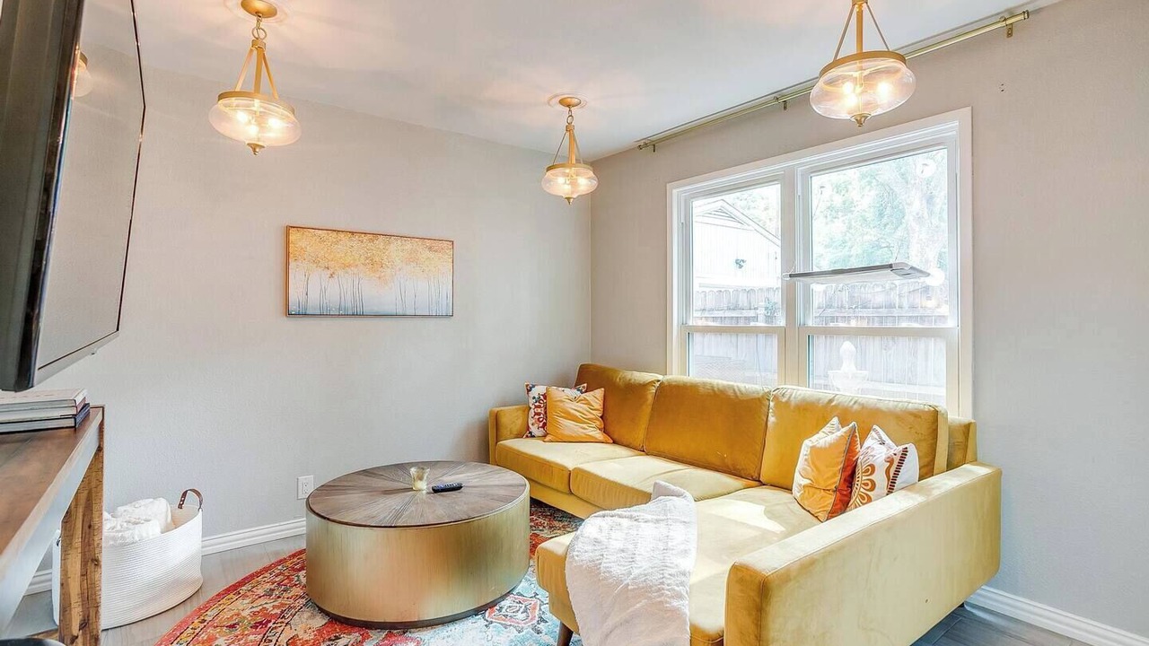Photo of Livingroom in Fort Worth