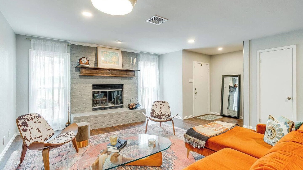 Photo of Livingroom in Fort Worth