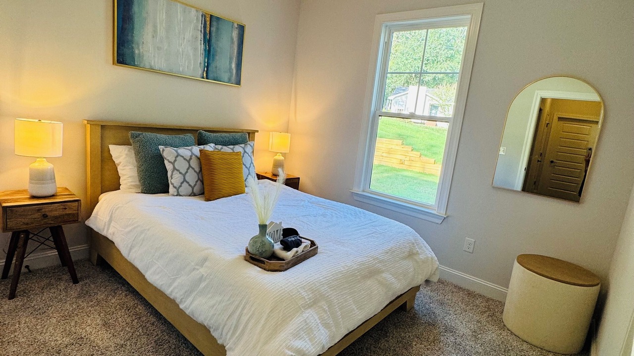 Photo of Bedroom in Central
