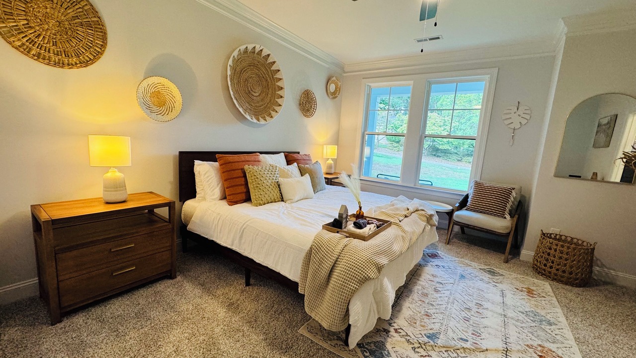Photo of Bedroom in Central