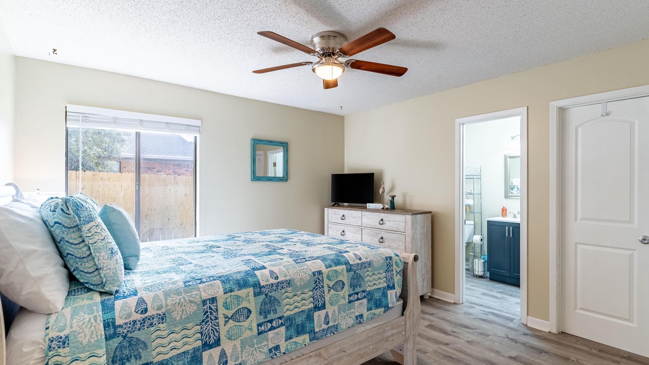 Photo of Bedroom in Shalimar