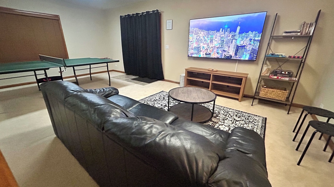 Photo of Bedroom in Glen Ellyn