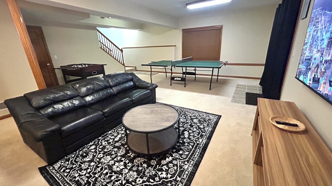 Photo of Bedroom in Glen Ellyn