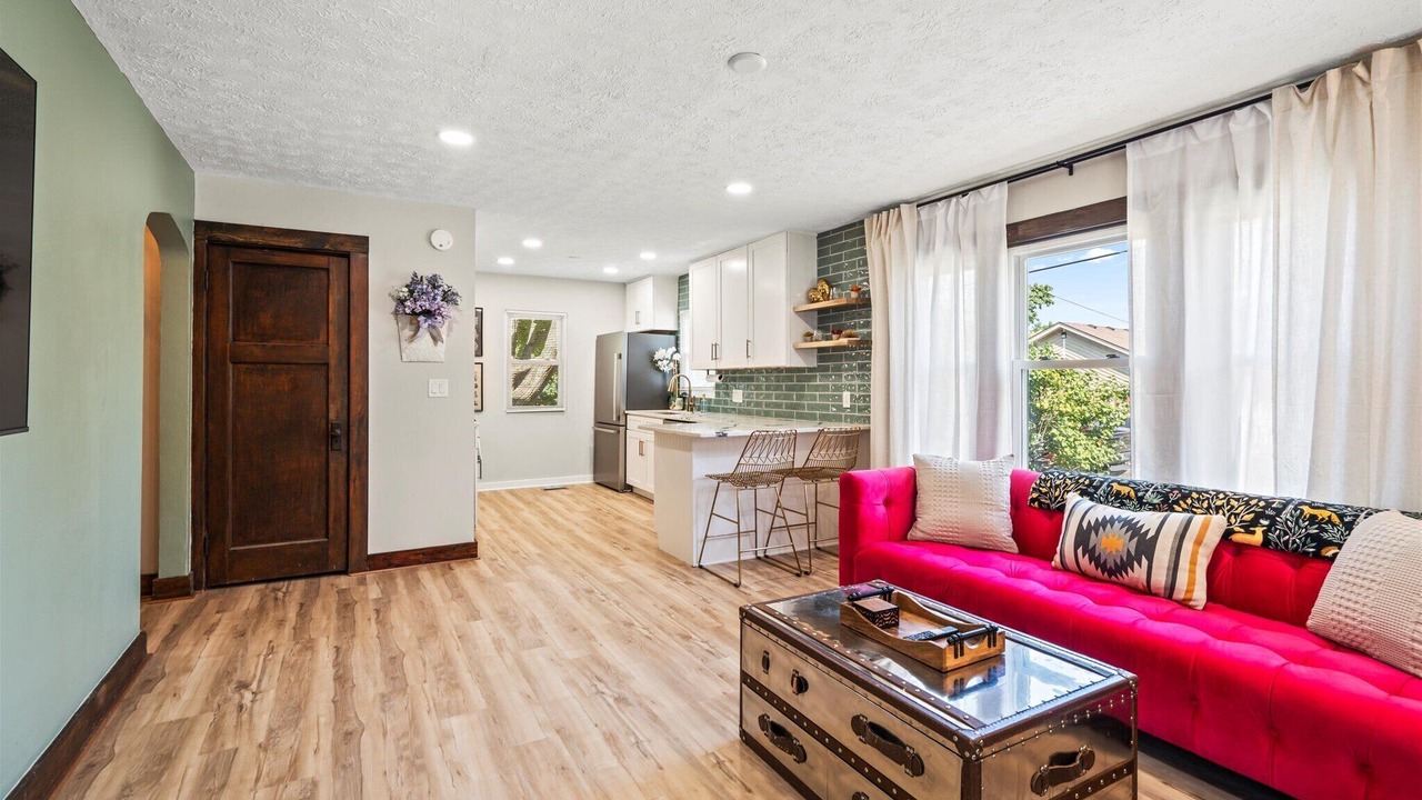 Photo of Livingroom in Centerville