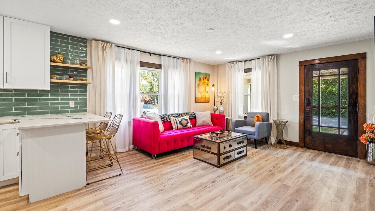 Photo of Livingroom in Centerville