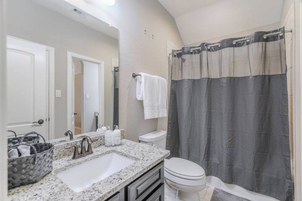 Photo of Bathroom in Spring
