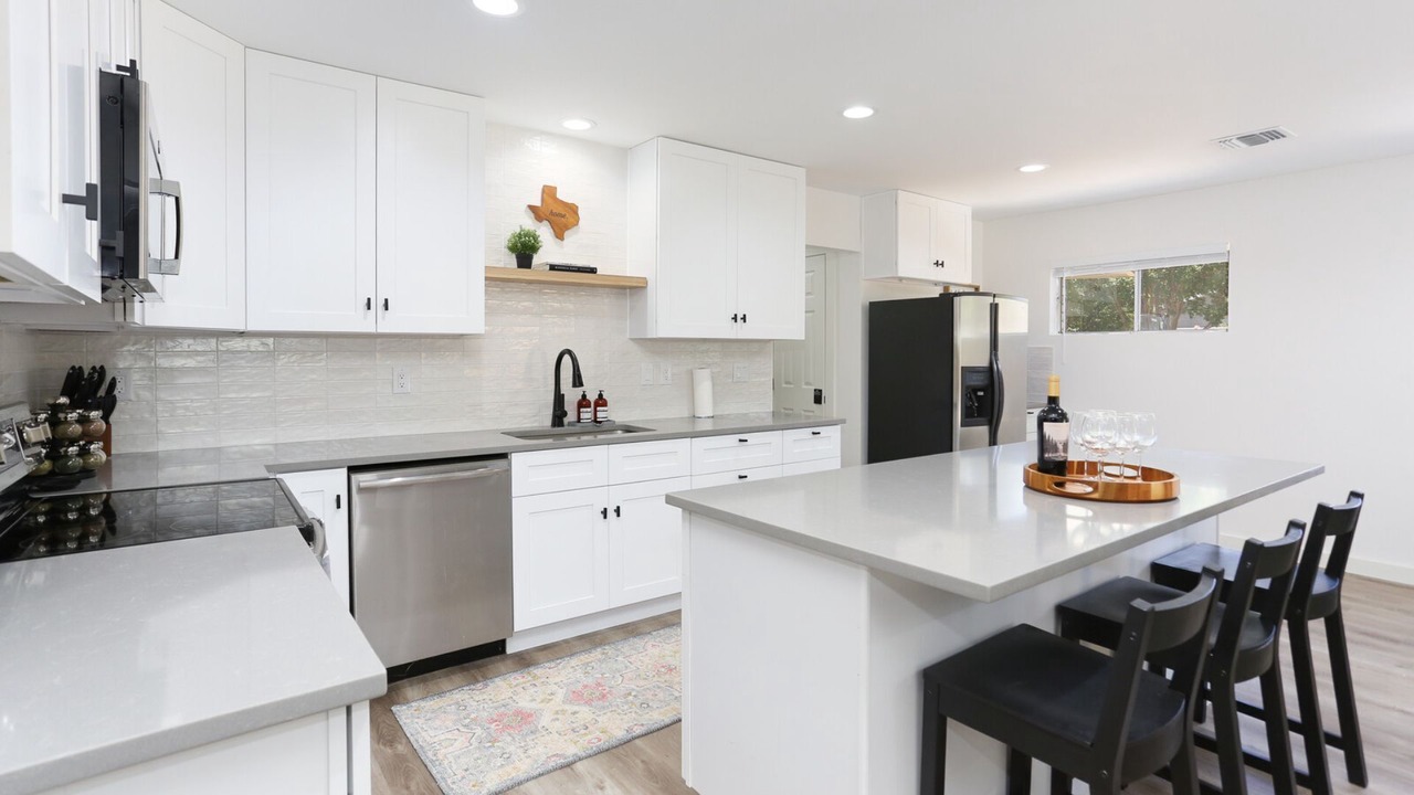 Photo of Kitchen in Oak Park - Northwood