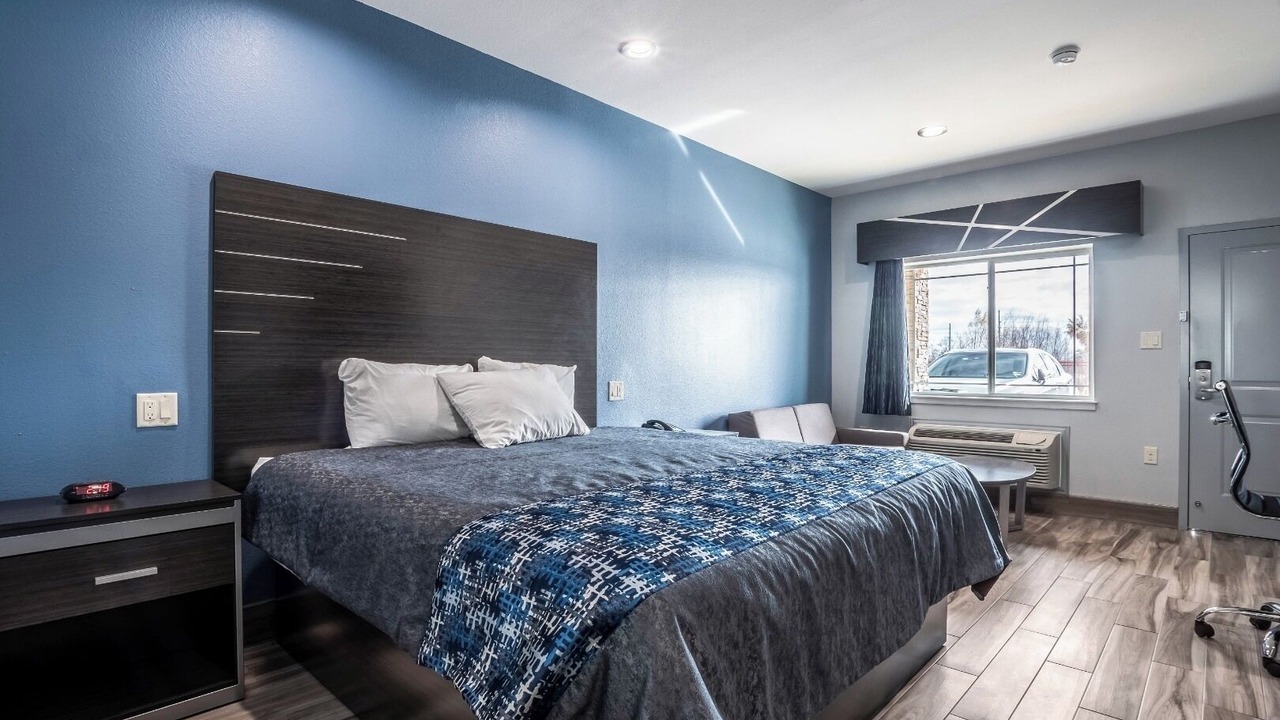 Photo of Bedroom in Katy