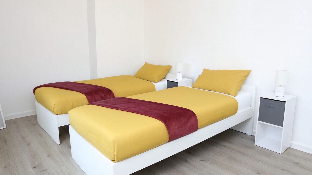 Photo of Others in Mayesbrook