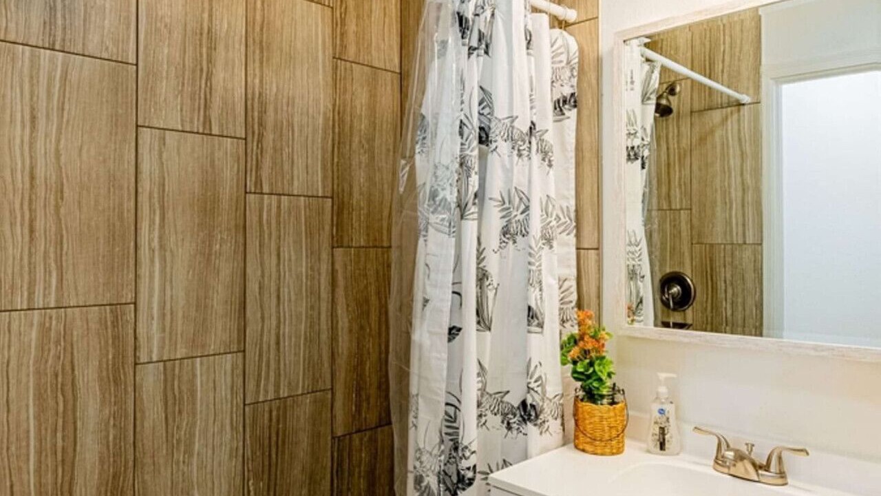 Photo of Bathroom in University Heights