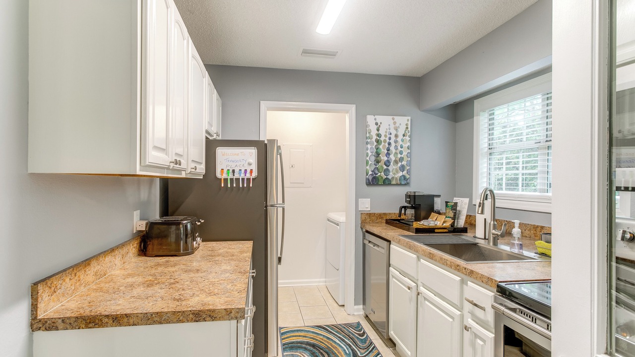 Photo of Others in Saint Simons Heights