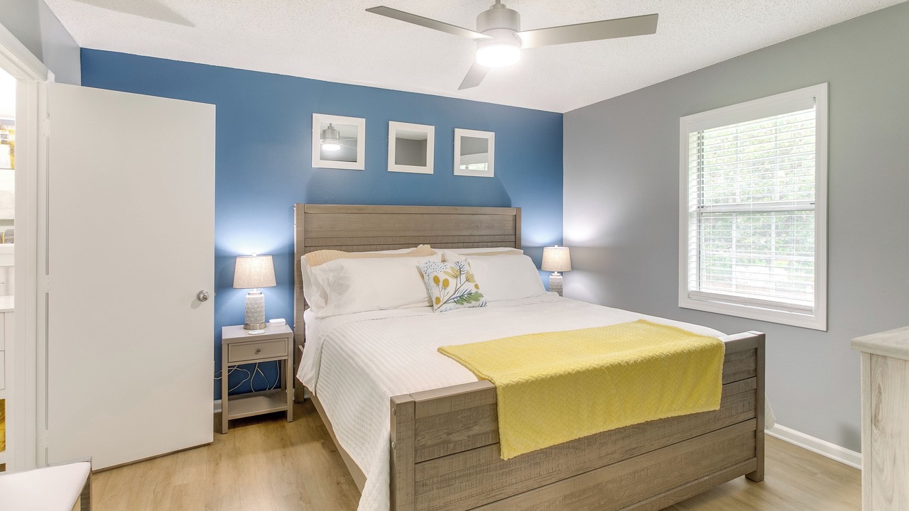 Photo of Others in Saint Simons Heights