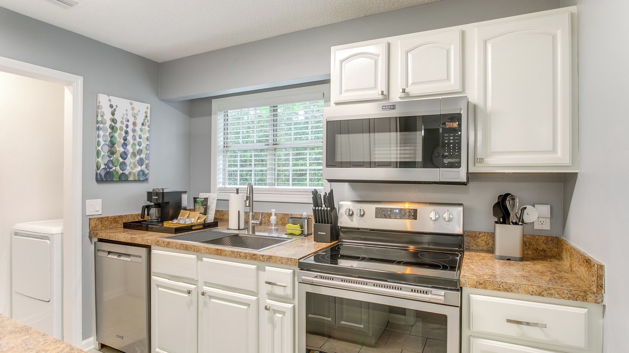 Photo of Kitchen in Saint Simons Heights