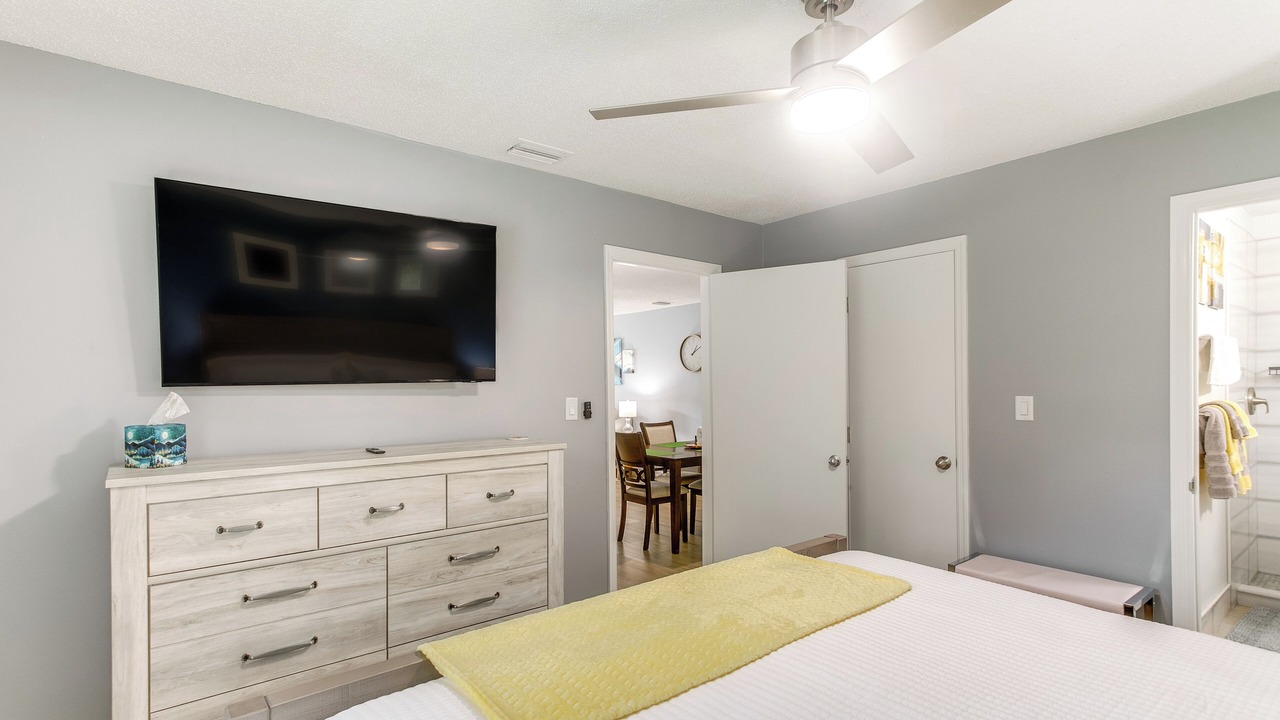 Photo of Bedroom in Saint Simons Heights