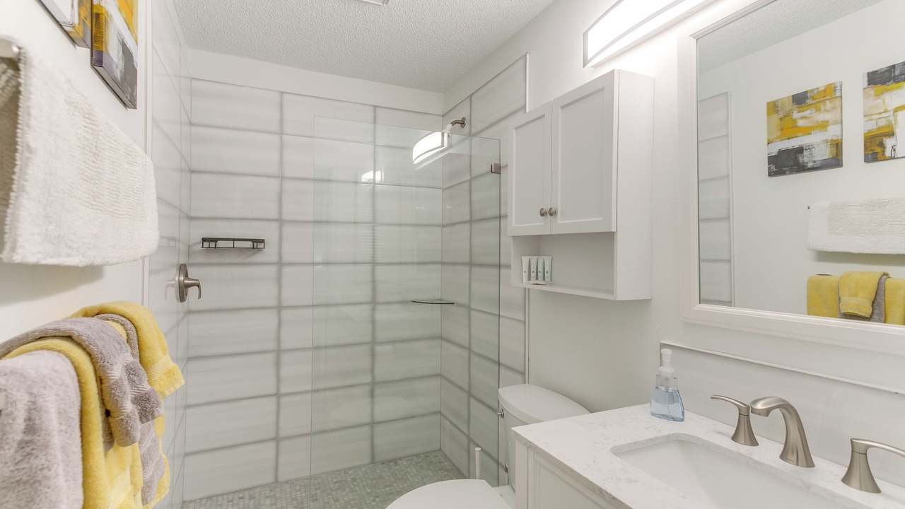 Photo of Bathroom in Saint Simons Heights
