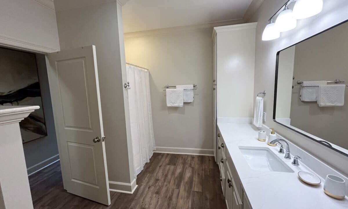 Photo of Bathroom in Demopolis