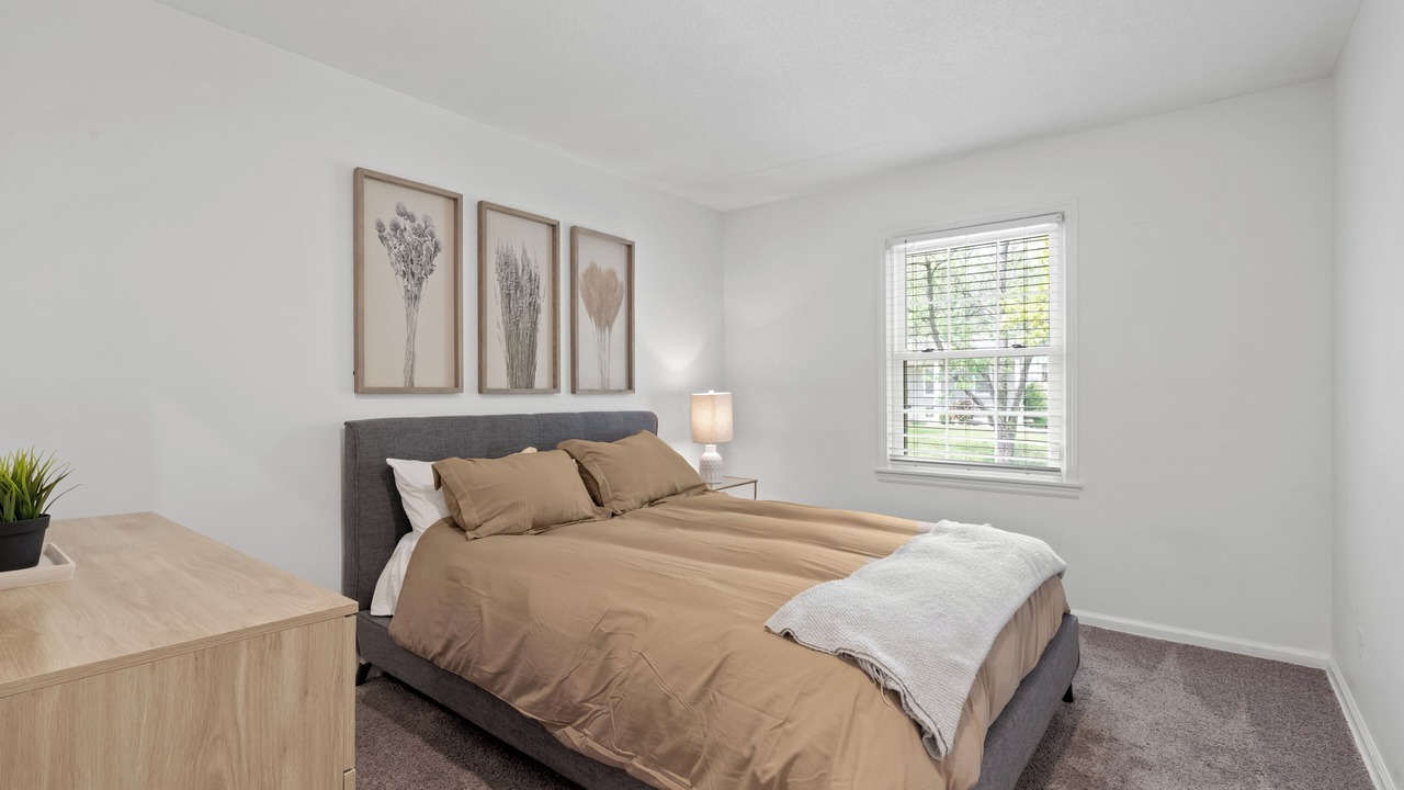 Photo of Bedroom in South Kansas City