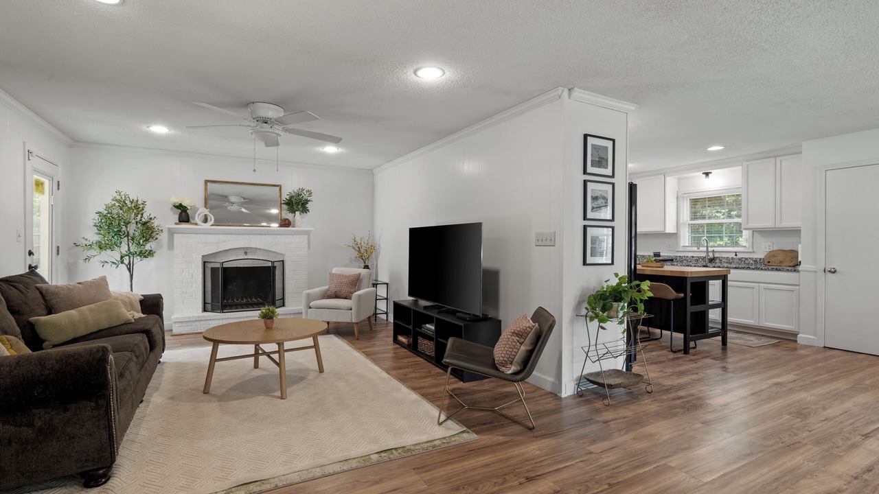 Photo of Livingroom in South Kansas City