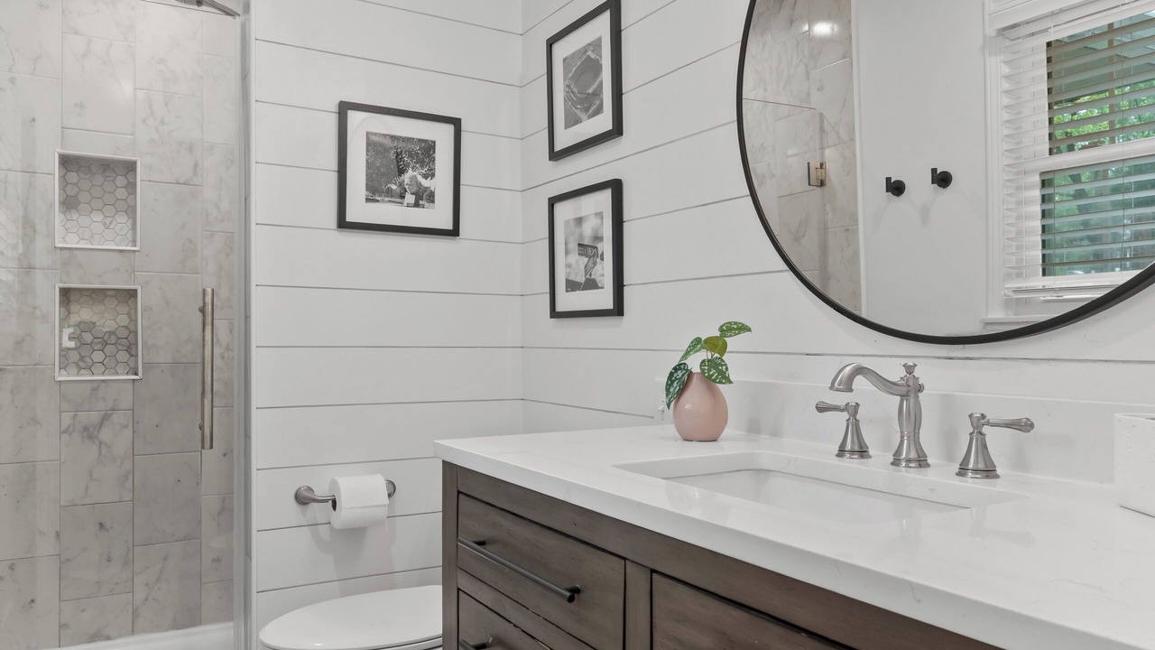 Photo of Bathroom in South Kansas City
