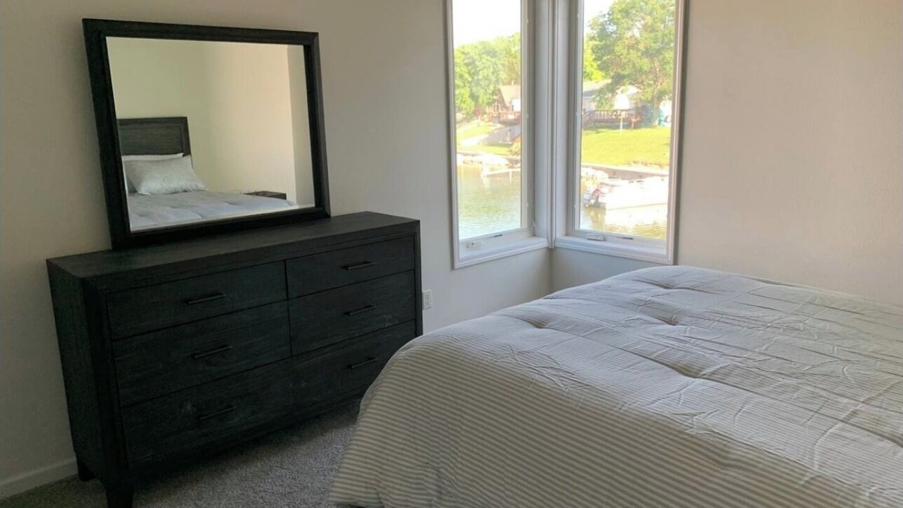 Photo of Bedroom in Elwood