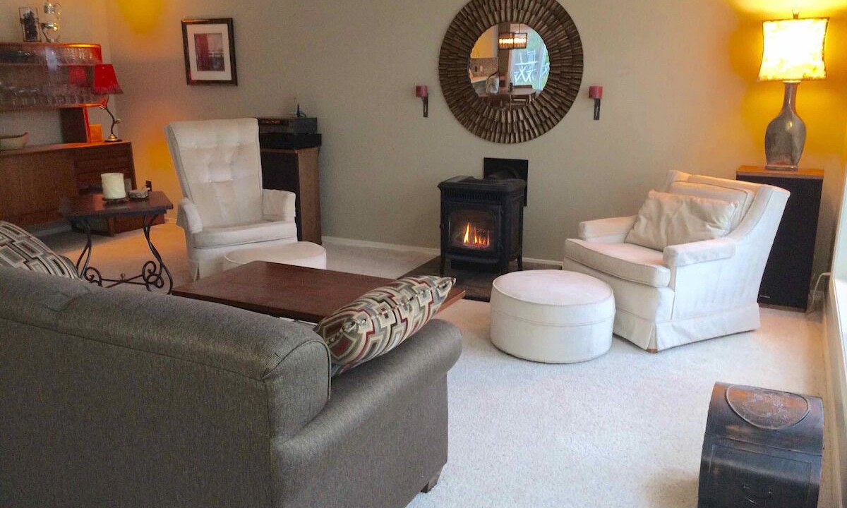 Photo of Livingroom in Roche Harbor