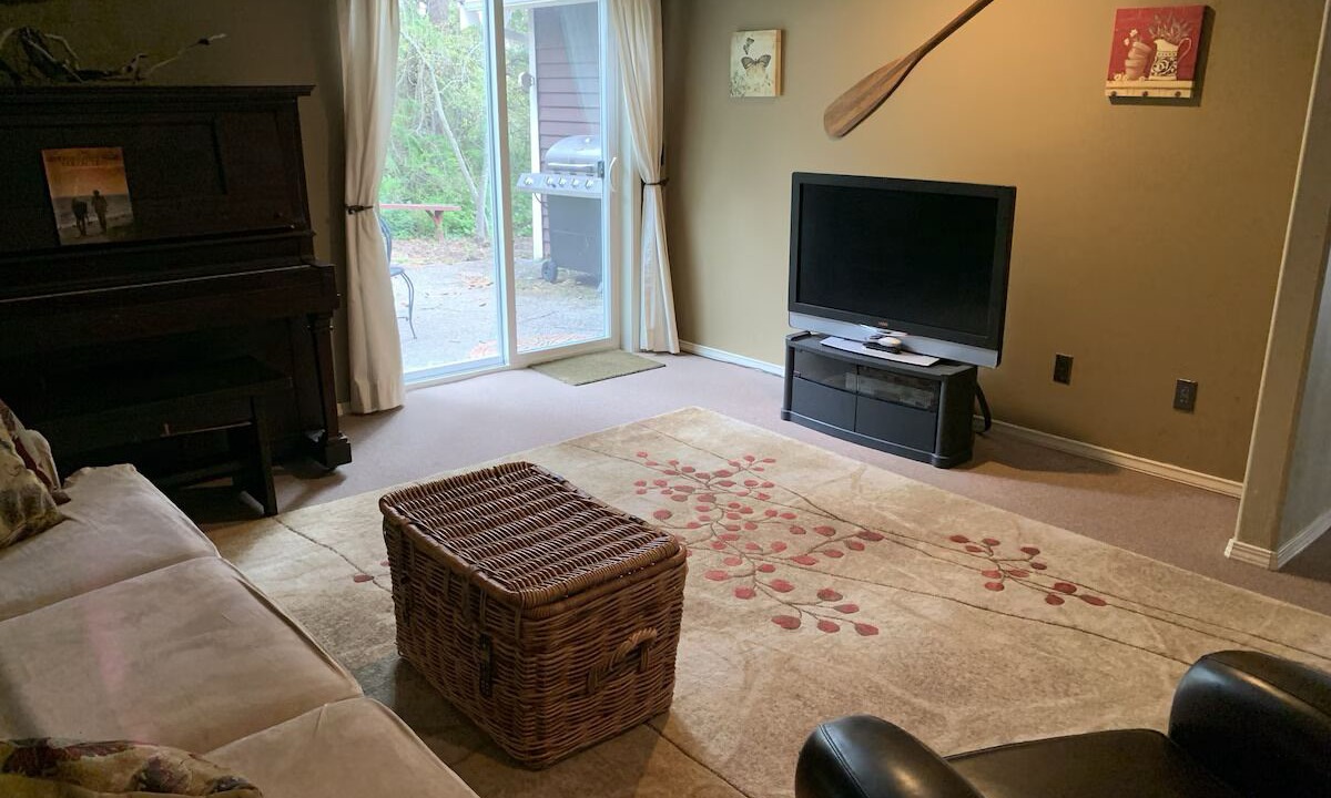 Photo of Livingroom in Roche Harbor