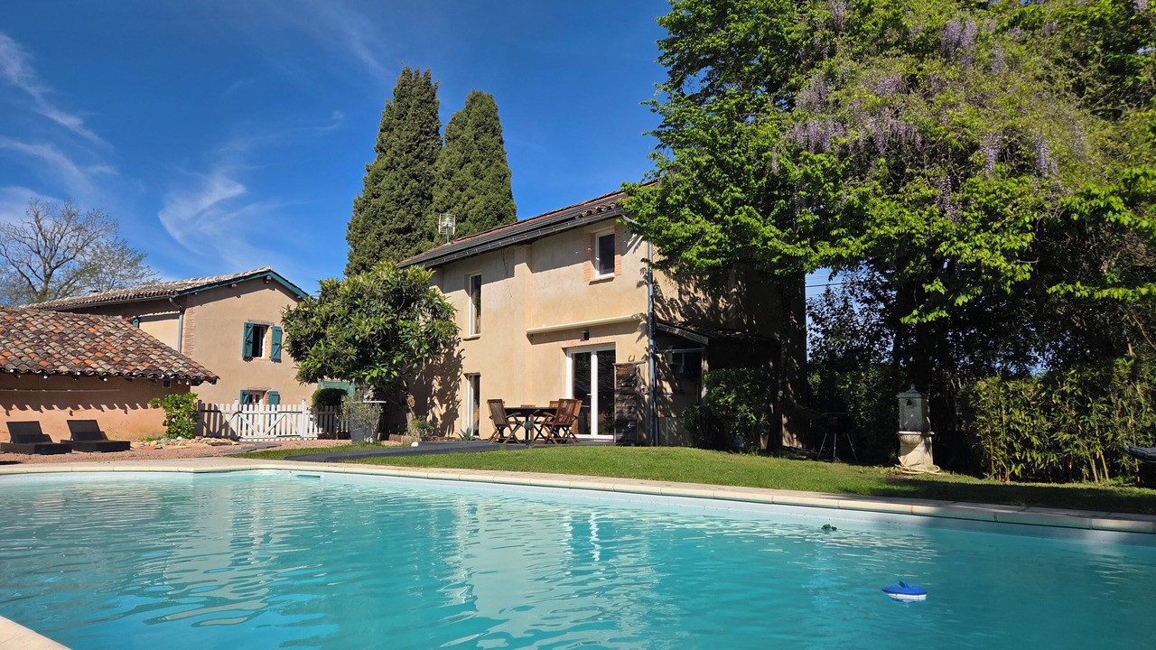 Photo of Outdoor in Lisle-sur-Tarn