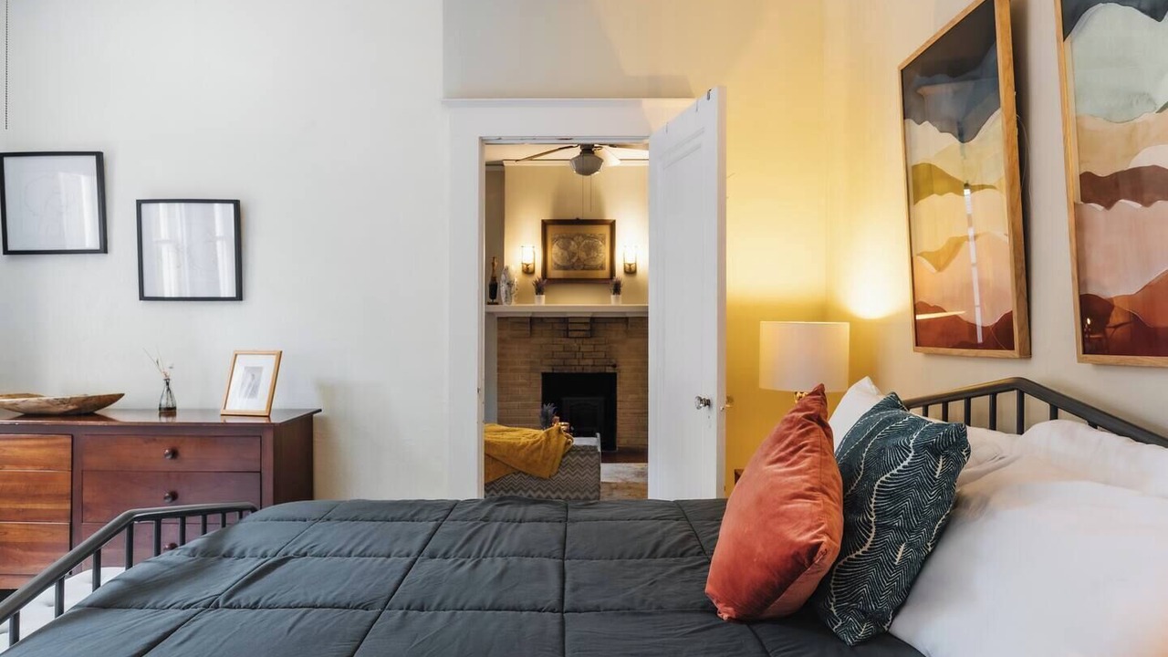 Photo of Bedroom in West Campus