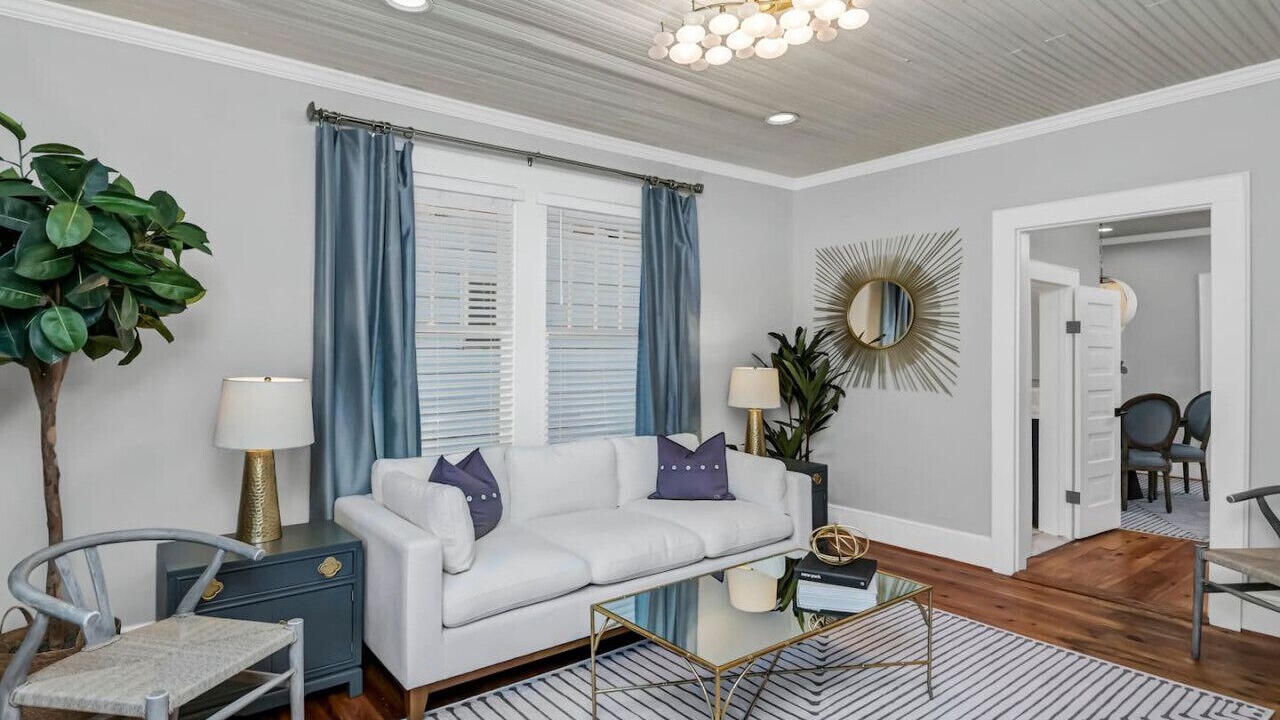Photo of Livingroom in Earlewood