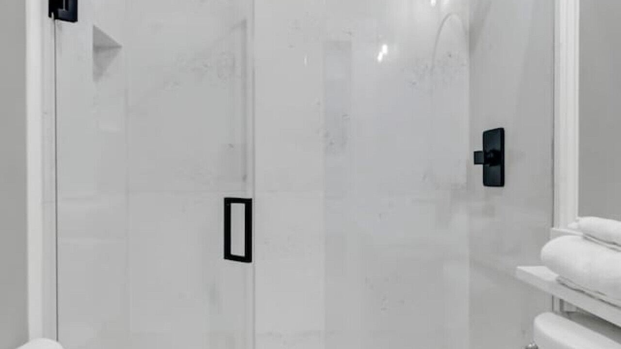 Photo of Bathroom in Earlewood