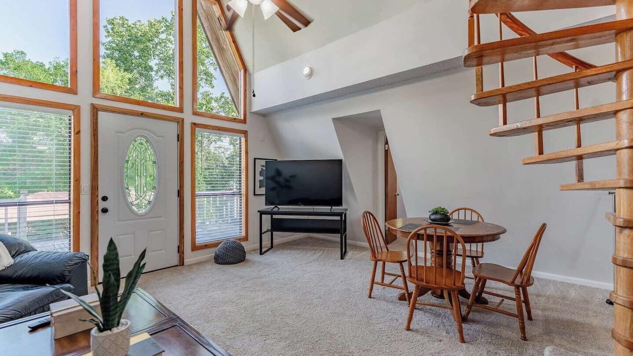 Photo of Bedroom in Tuscaloosa