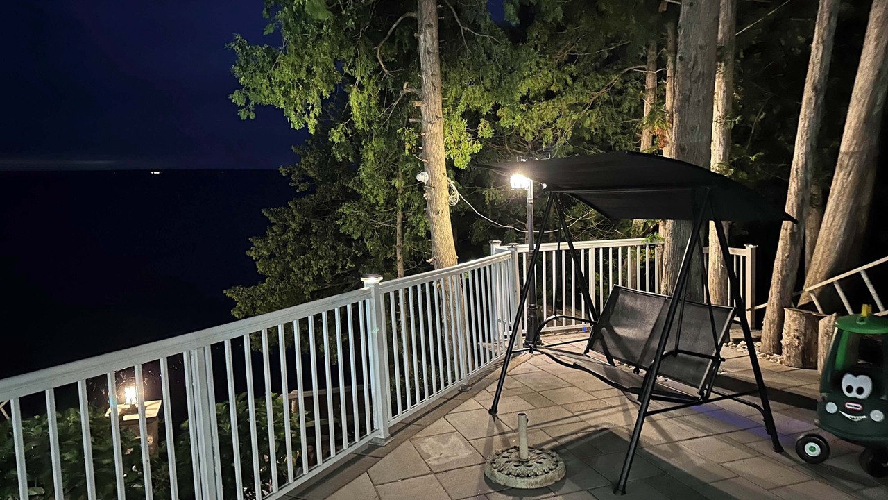 Photo of Outdoor in Brock