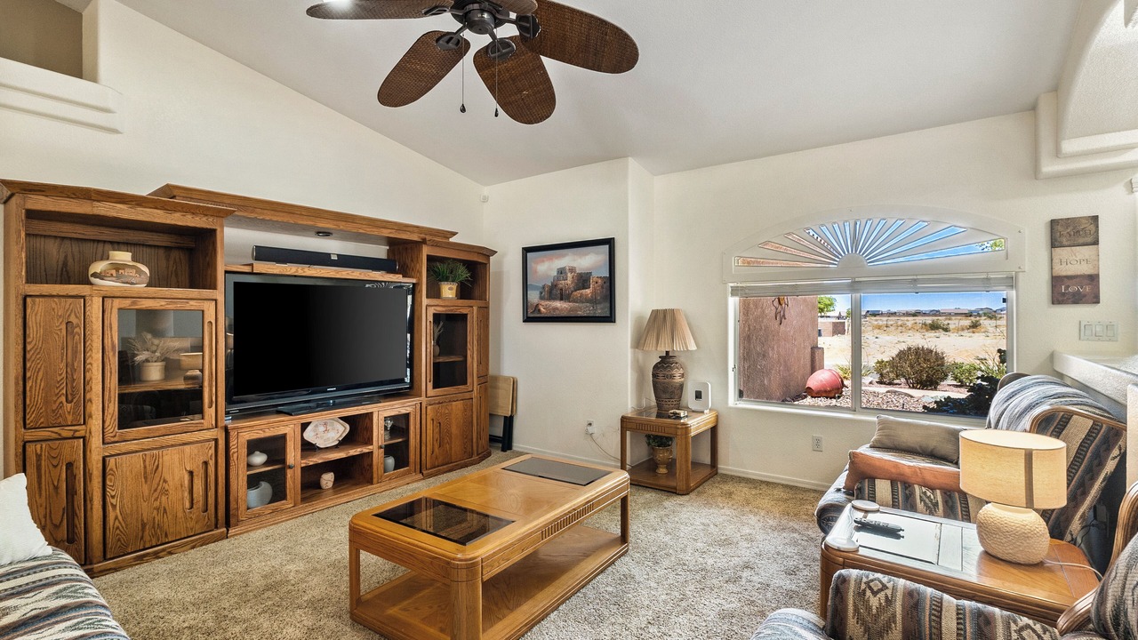 Photo of Livingroom in Fort Mohave