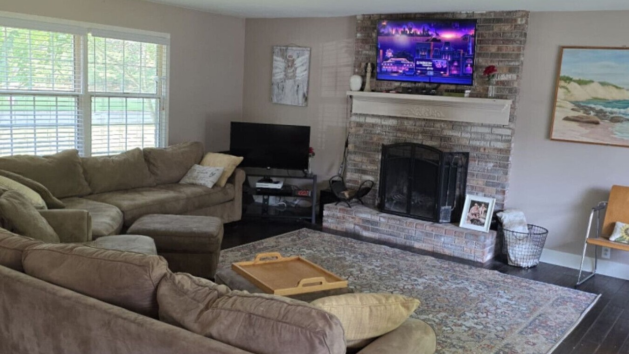 Photo of Livingroom in Spring Lake