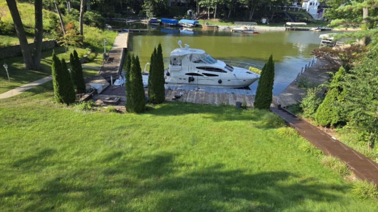 Photo of Others in Spring Lake