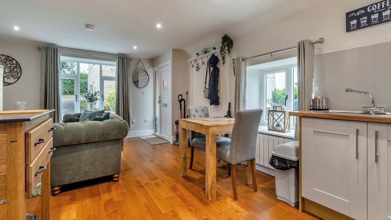 Photo of Others in Pickering